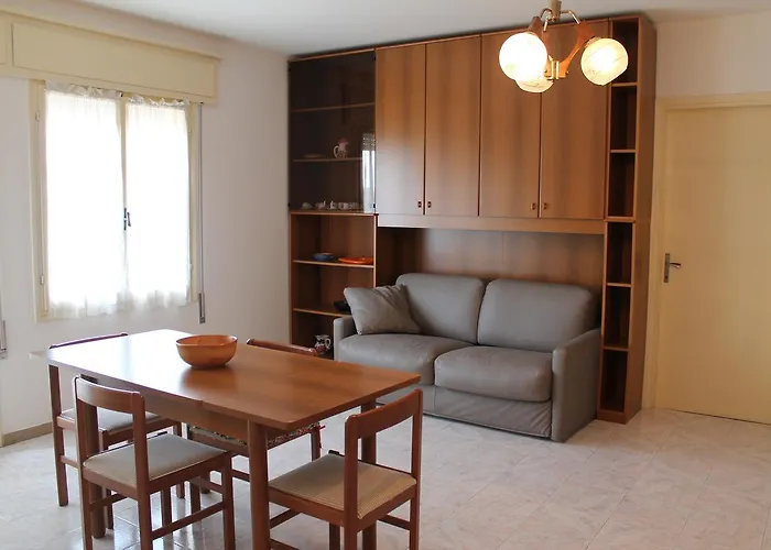 Santis 44 Apartman *